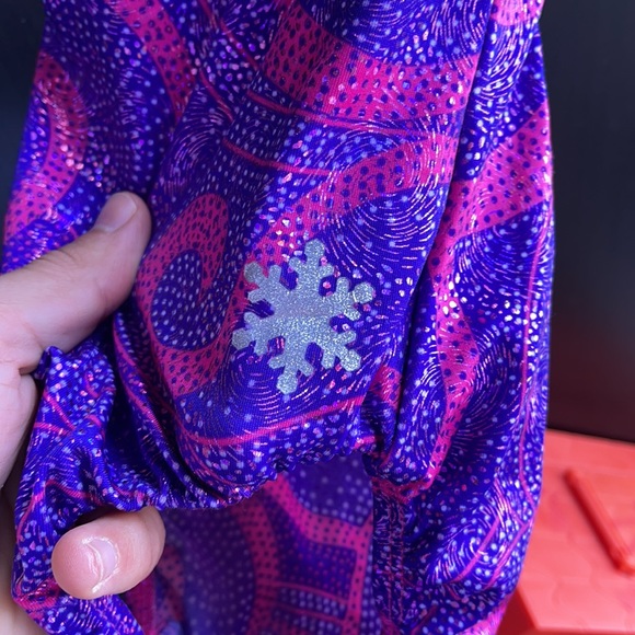 Girls leotard for gymnastic - Picture 2 of 3